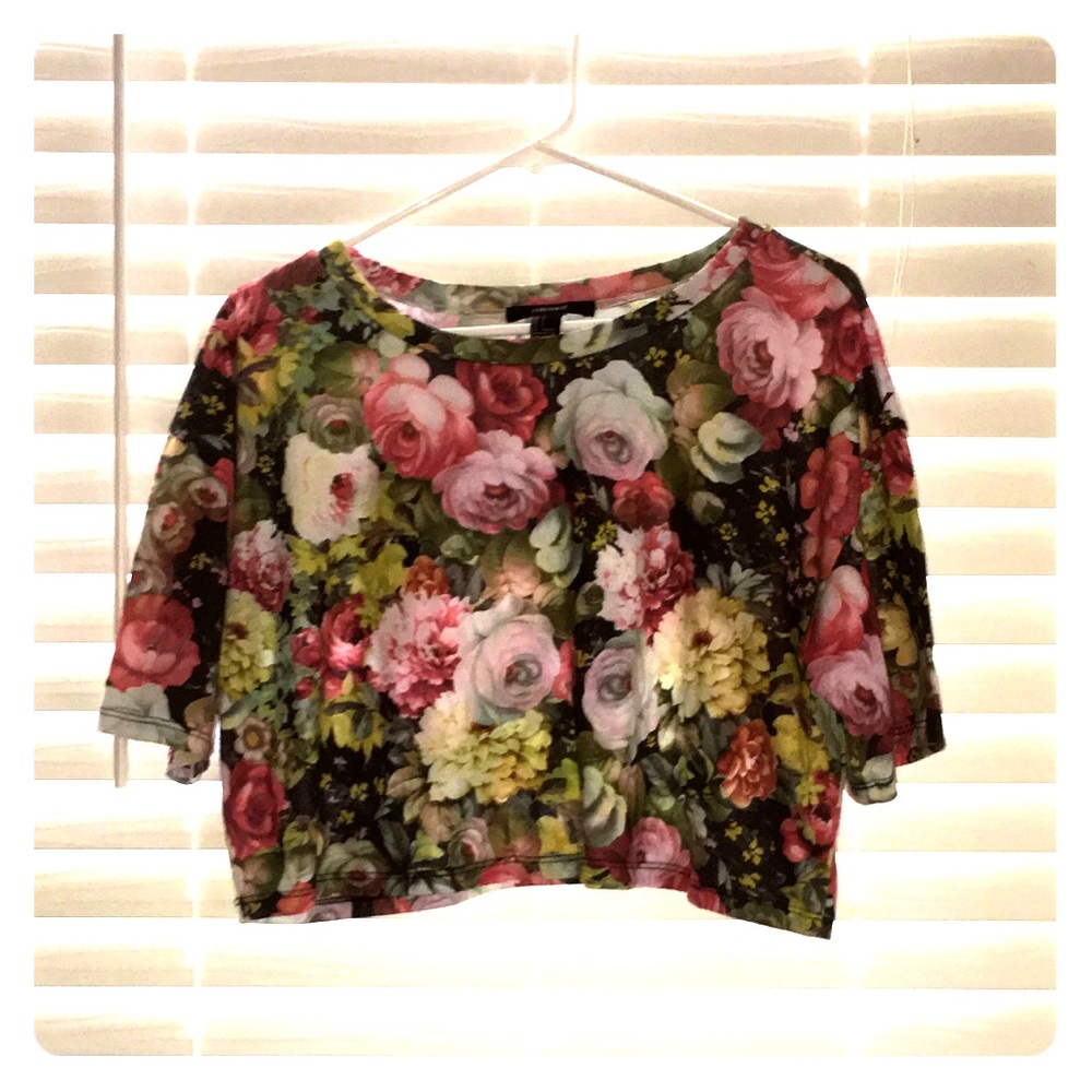F21 CROP TOP